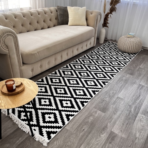 Килимова доріжка 80х300 "Whait and Black"